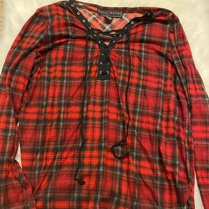 XL red black Polly Esther long sleeve shirt. 100% Polyester. Worn a couple times